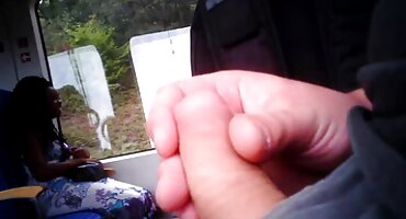 chịch nhau hàn quốc Valentina Nappi được kéo trên một dài đen vòi phim sex 18 cộng nước.